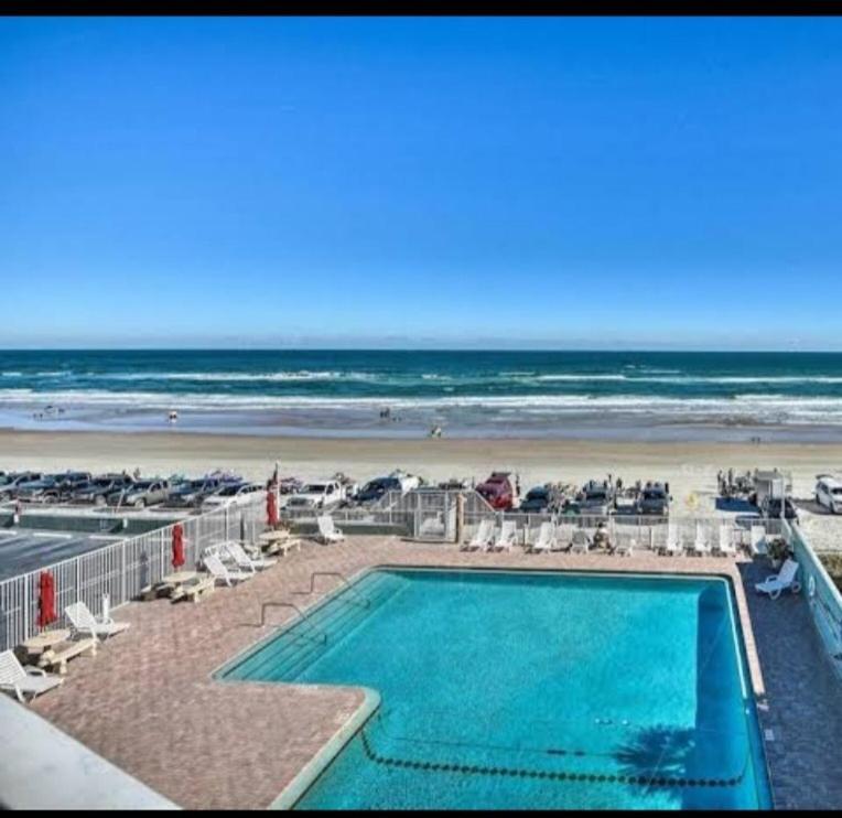 Direct Oceanfront With Balcony Apartment Daytona Beach Ngoại thất bức ảnh
